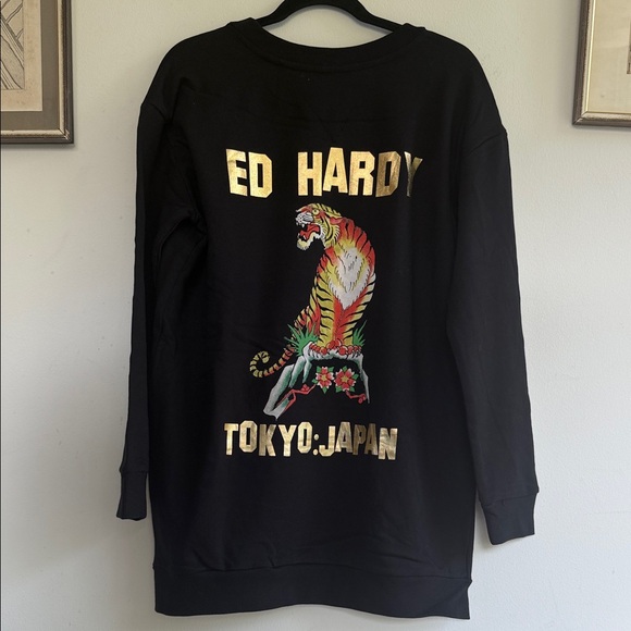 Ed Hardy Black Crewneck with Gold and Multicolor Tiger 100% Cotton